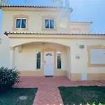 Sweet Oasis Parque Willa *